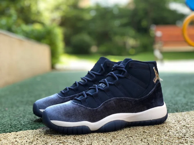 Air Jordan 11 WMNS 