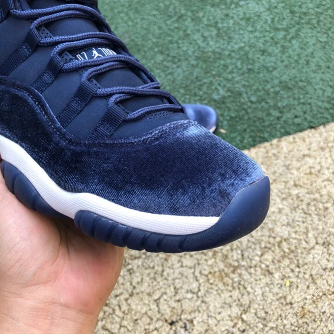 Air Jordan 11 WMNS 