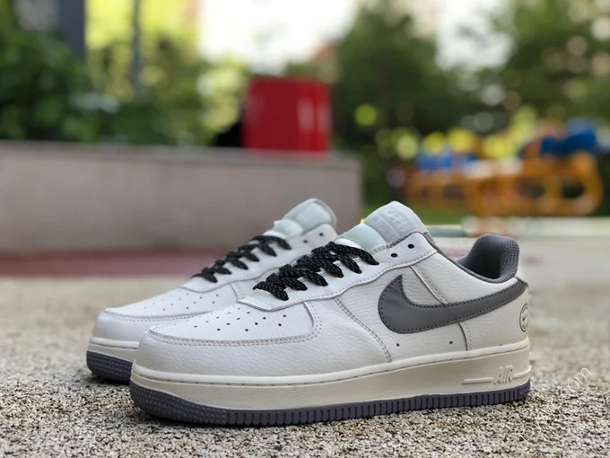 Nike Air Force 1 '07 Beige/Grey CH1806-006