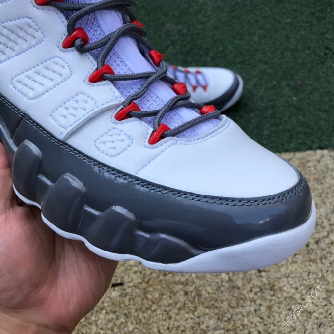 Air Jordan 9 