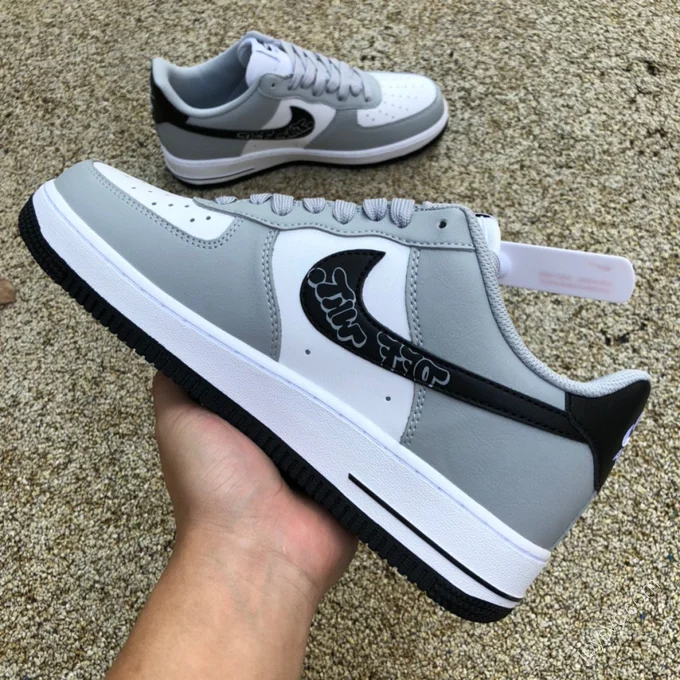 Nike Air Force 1 '07 White/Grey/Black AA0011-105