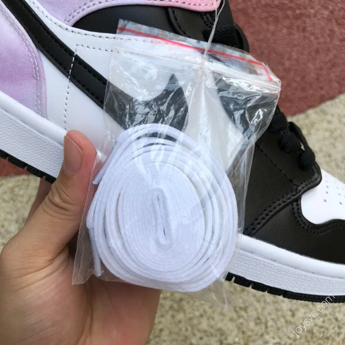 Air Jordan 1 Mid 