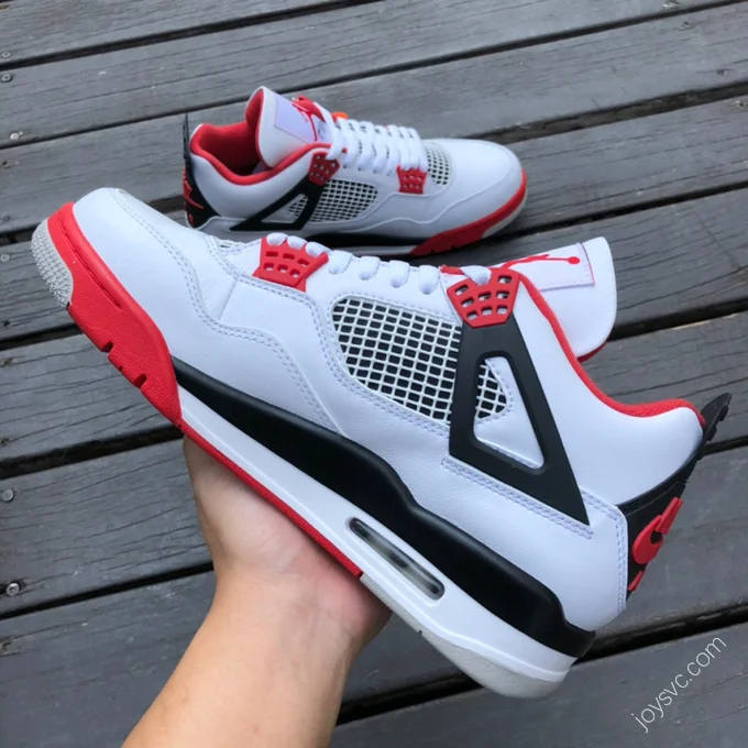 Air Jordan 4 Retro 