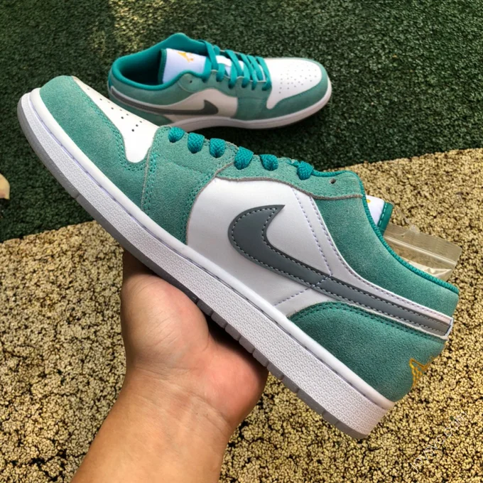 Air Jordan 1 Low Emerald Blue DN3705-301