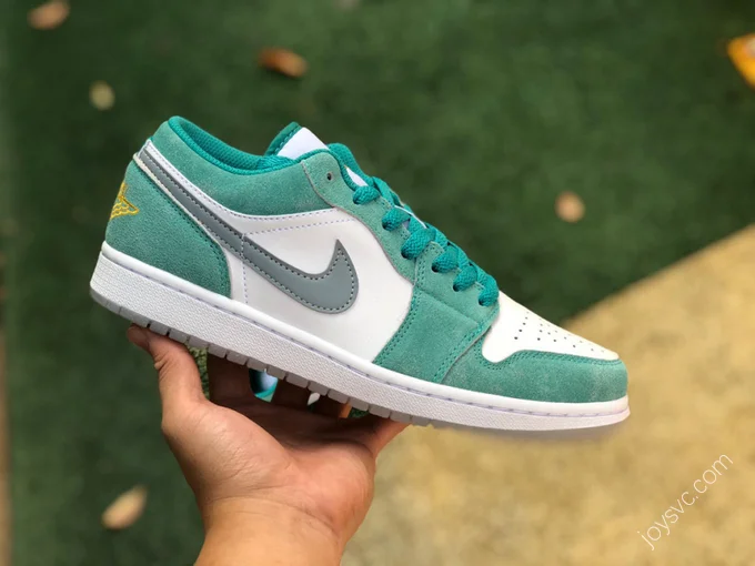 Air Jordan 1 Low Emerald Blue DN3705-301