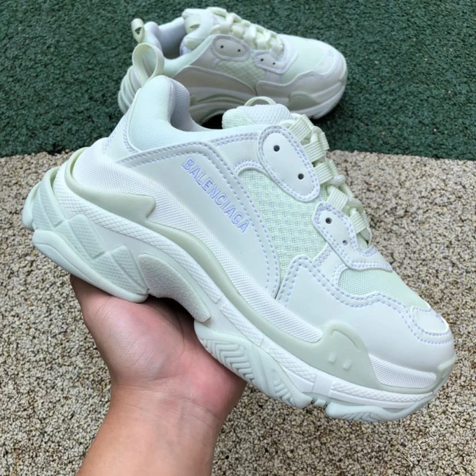 Balenciaga Triple S Green