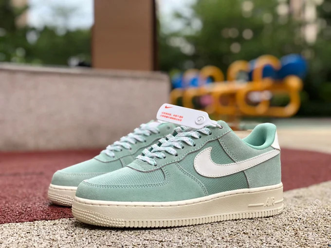 Nike AF1 Low Light Green Casual Sneakers DO9801-300