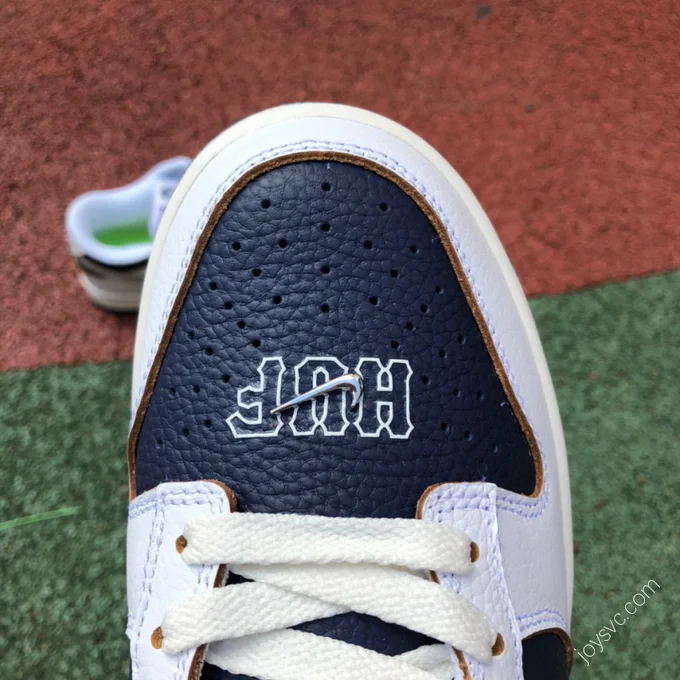 HUF x Nike SB Dunk Low 