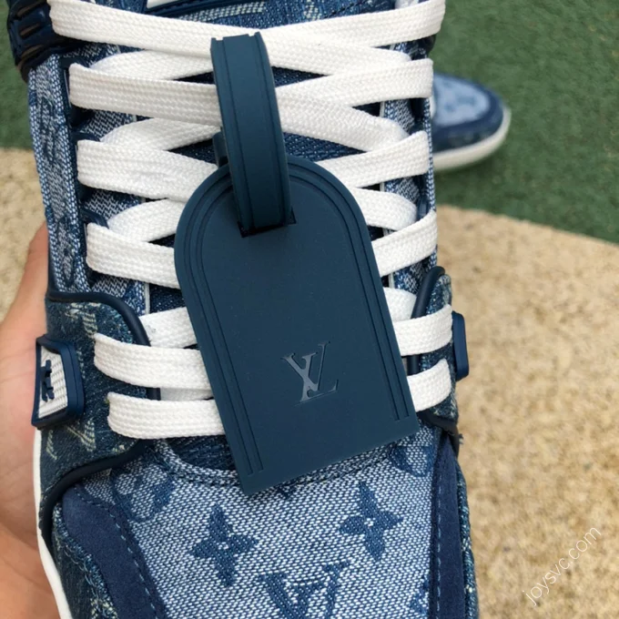 LOUIS VUITTON Trainer Blue