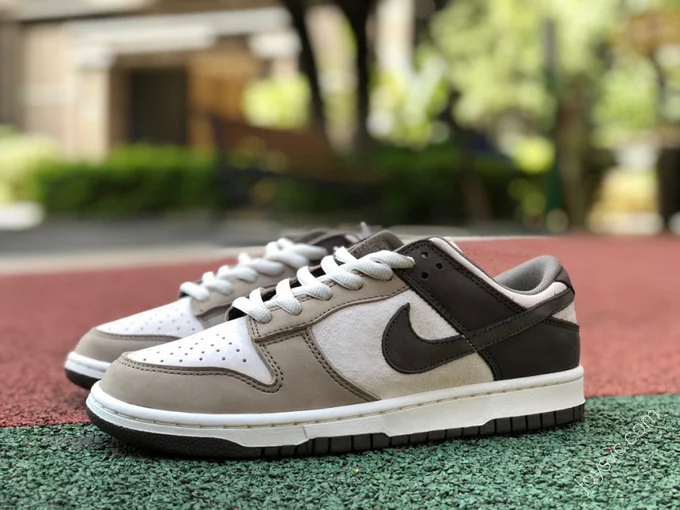 Katsuhiro Otomo x Nike Dunk Low White Grey Black LF0039-020