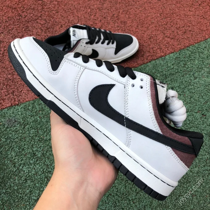 Nike SB Dunk Low Pro 