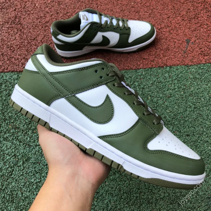 Nike Dunk Low 