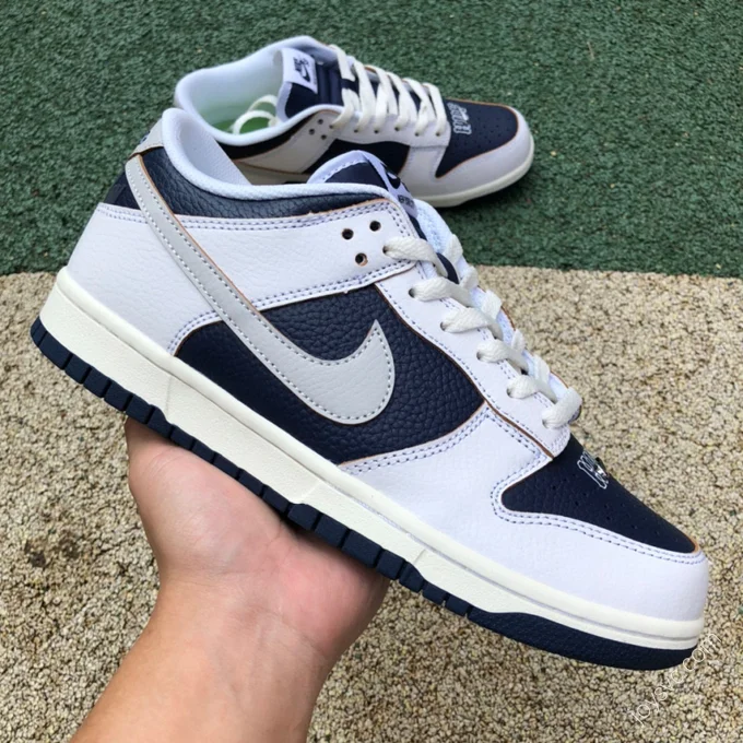 HUF x Nike SB Dunk Low White Navy FD8775-100