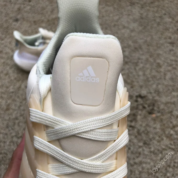 Adidas UltraBoost 21 COLD.RDY Beige