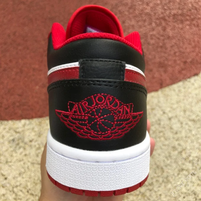 Air Jordan 1 Low 