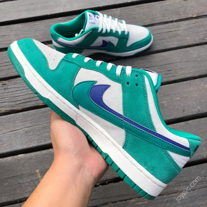 Nike Dunk Low SE Sail White Green DO9457-101