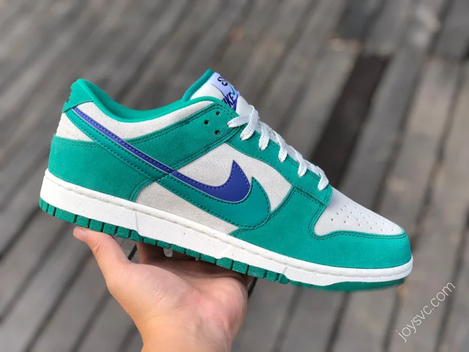 Nike Dunk Low SE Sail White Green DO9457-101