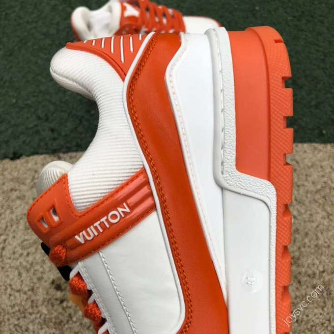 LOUIS VUITTON Trainer White Orange