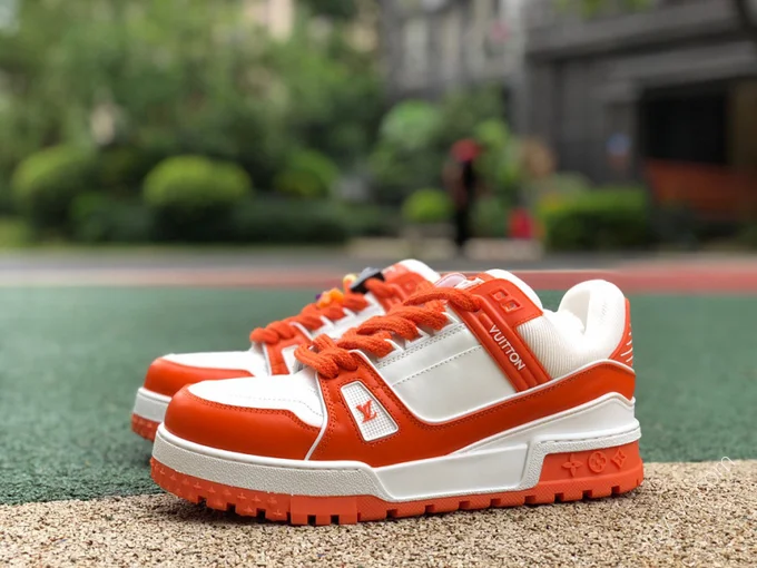 LOUIS VUITTON Trainer White Orange