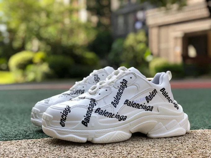 Balenciaga Triple S White