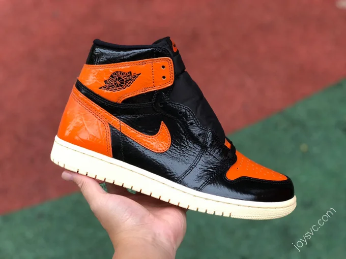 Air Jordan 1 Shattered Backboard High-Top Sneaker 555088-028