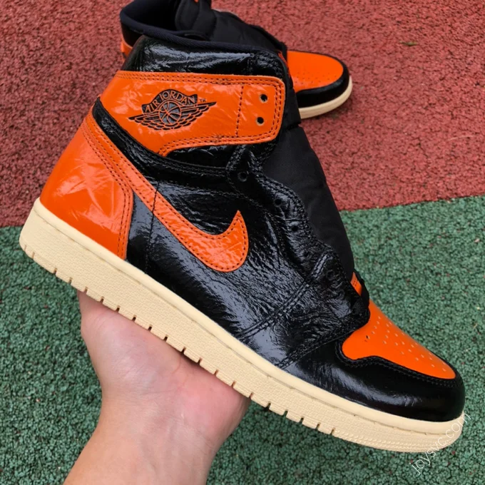 Air Jordan 1 Shattered Backboard High-Top Sneaker 555088-028