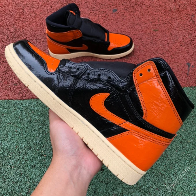 Air Jordan 1 Shattered Backboard High-Top Sneaker 555088-028