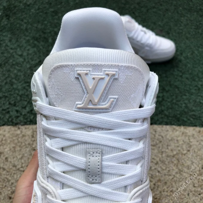 LOUIS VUITTON Trainer White Canvas