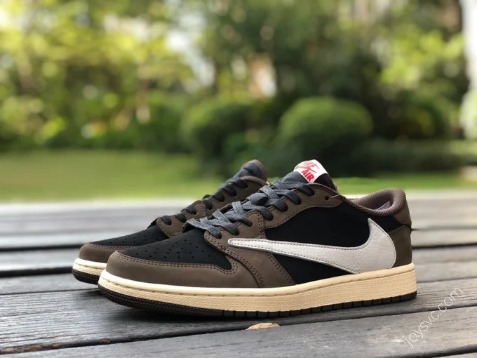 Travis Scott x Air Jordan 1 Low Brown CQ4277-001