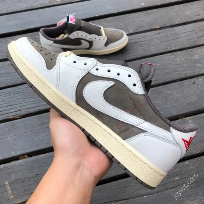 Travis Scott x Air Jordan 1 Low Mocha DM7866-162