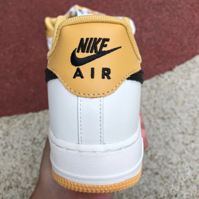 Nike Air Force 1 White/Yellow/Black FD9063-101