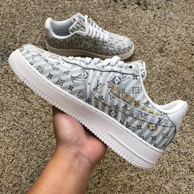 Louis Vuitton x Nike Air Force 1 1A9V9E