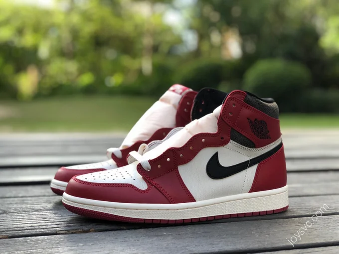 Air Jordan 1 High OG Chicago Reimagined High-Top Sneaker DZ5485-612