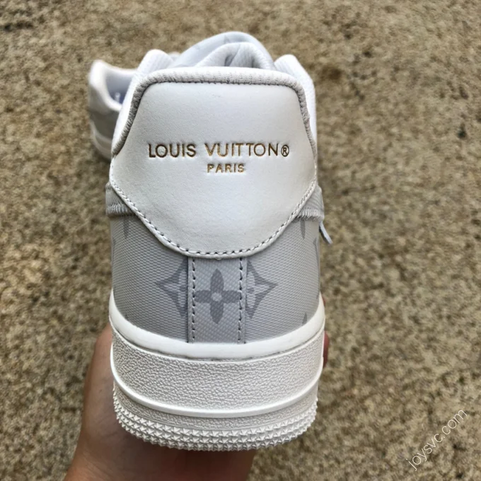 Louis Vuitton x Nike Air Force 1 MS0232