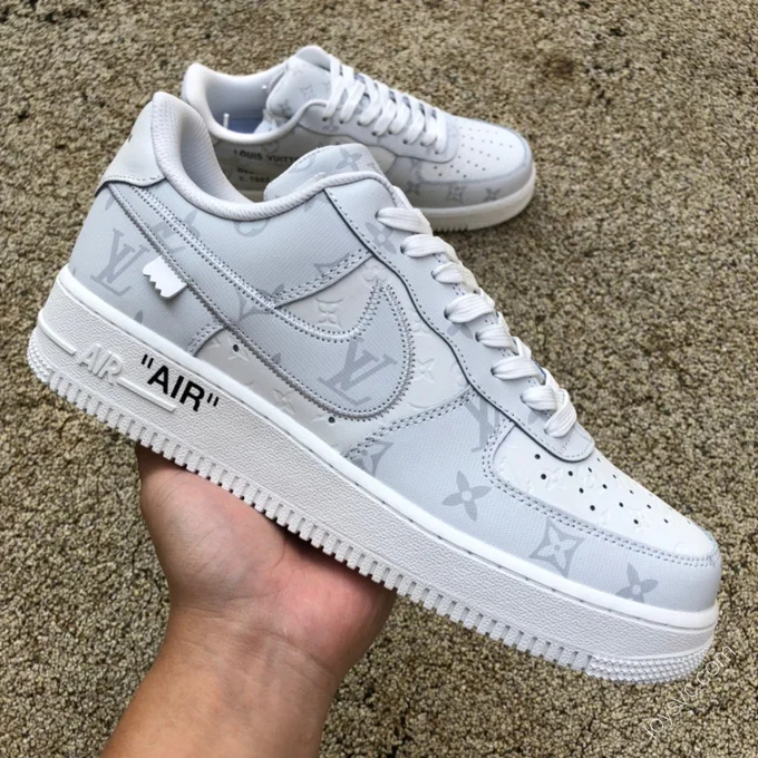 Louis Vuitton x Nike Air Force 1 MS0232