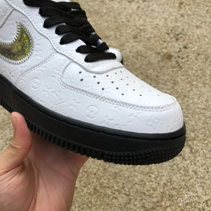 Louis Vuitton x Nike Air Force 1 1A9V9E