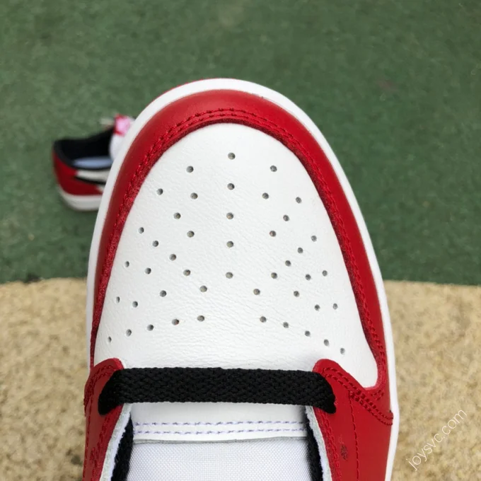 Air Jordan 1 Chicago Low Low-Top Sneaker 705329-600