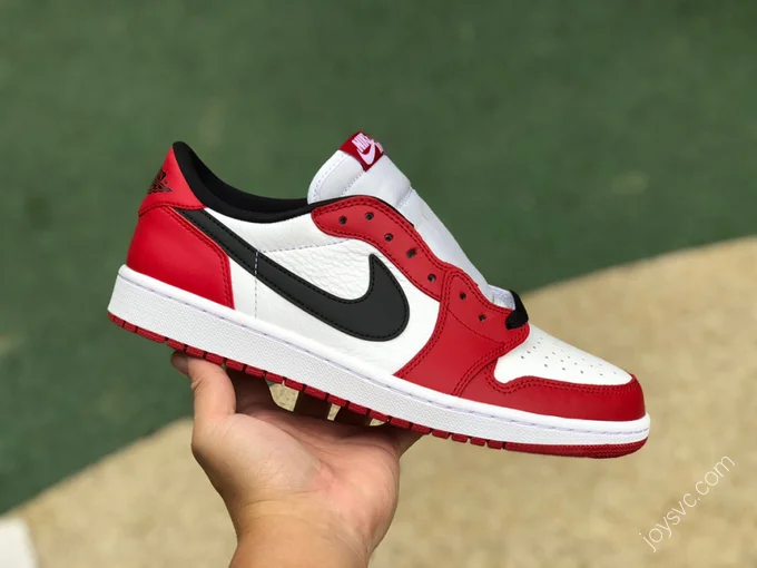 Air Jordan 1 Chicago Low Low-Top Sneaker 705329-600