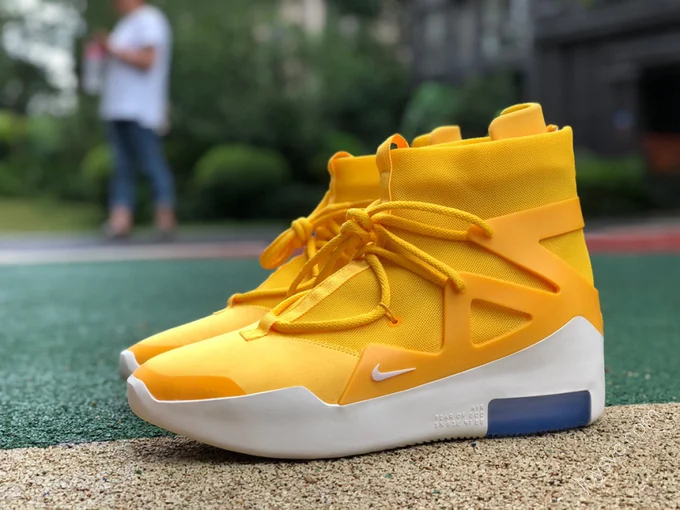 Nike x Fear of God 1 Yellow White AR4237-700