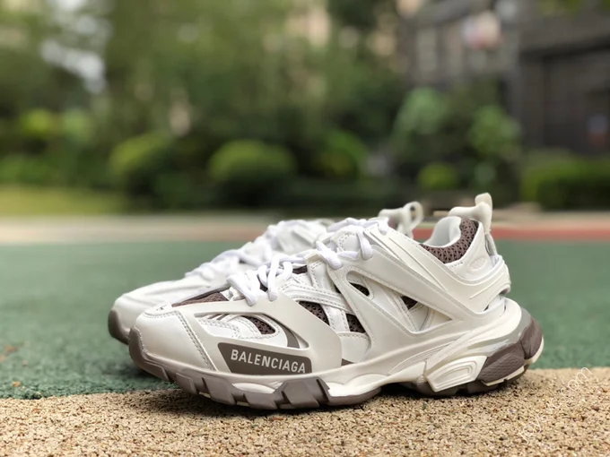 Balenciaga Triple S Beige White