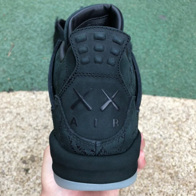 Air Jordan 4 Retro KAWS Black 930155-001