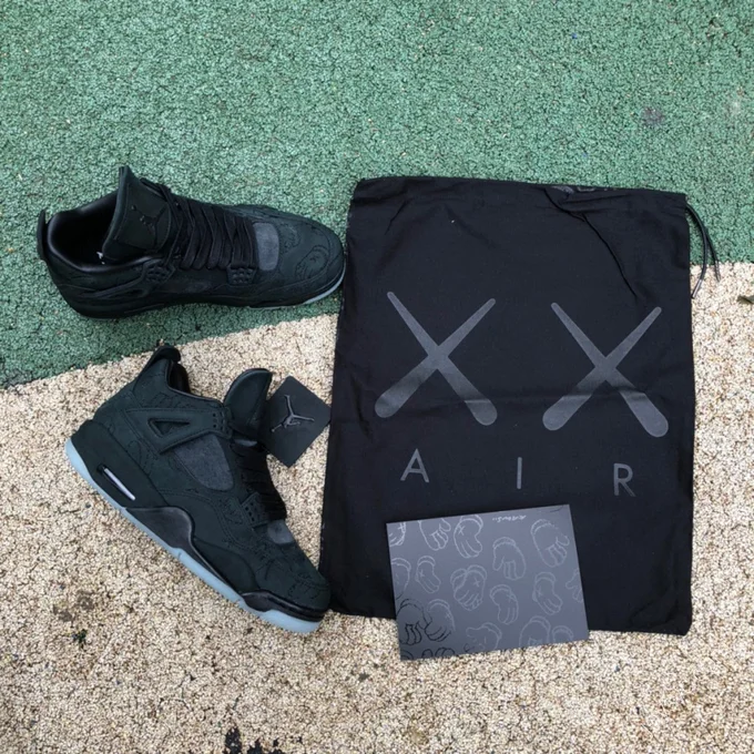 Air Jordan 4 Retro KAWS Black 930155-001