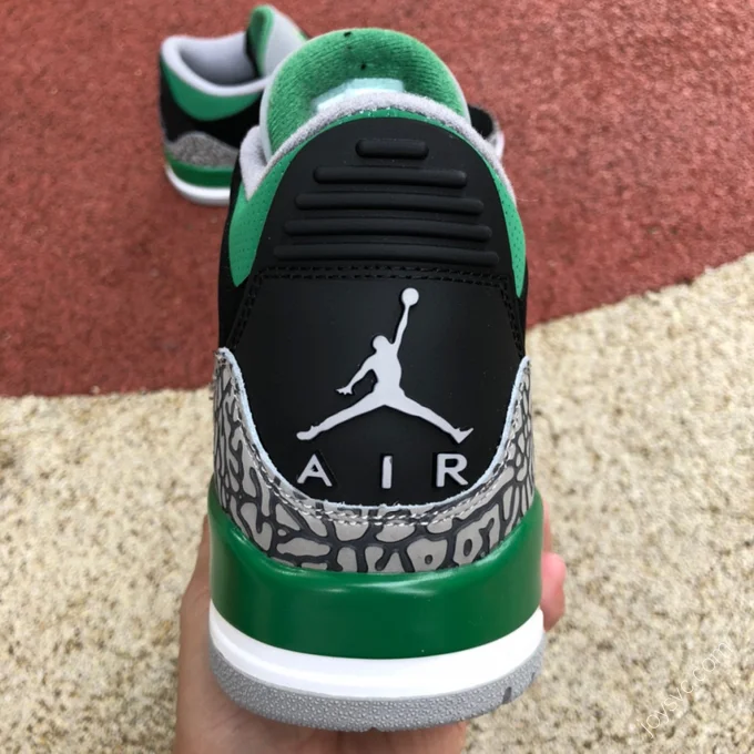 Air Jordan 3 Retro 