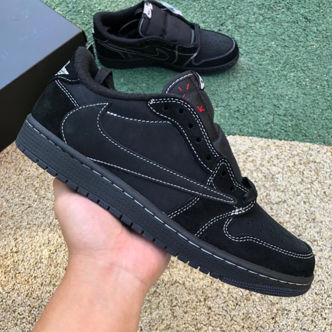 Travis Scott x Air Jordan 1 Low Black Phantom DM7