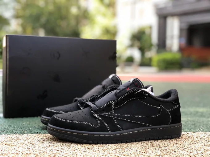 Travis Scott x Air Jordan 1 Low Black Phantom DM7