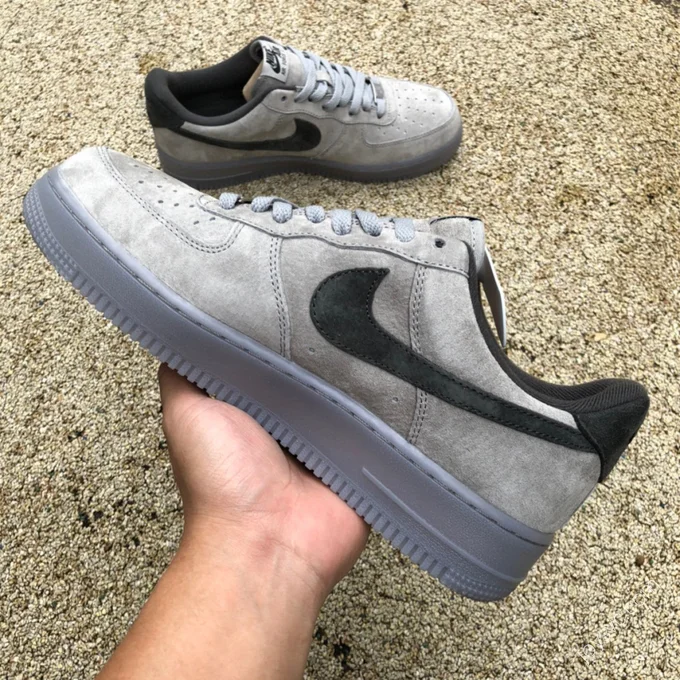 Nike Air Force 1 '07 Grey Suede BQ4329-102