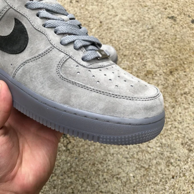 Nike Air Force 1 '07 Grey Suede BQ4329-102