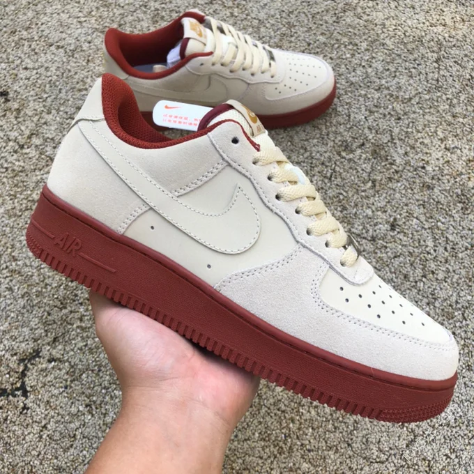 Nike Air Force 1 07 Beige/Red Suede AA1391-111