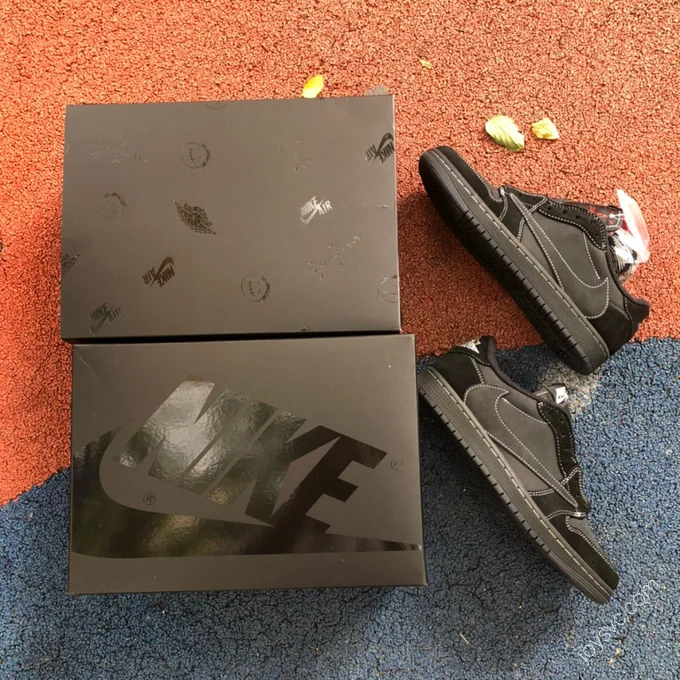 Travis Scott x Air Jordan 1 Low Black Phantom S2 DM7