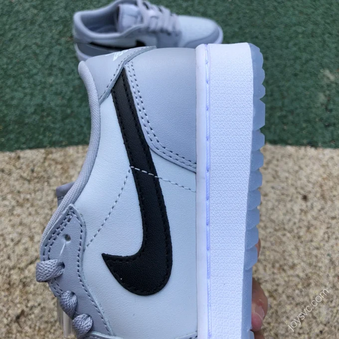 Air Jordan 1 Low Golf Wolf Grey Golf Shoe DD9315-002